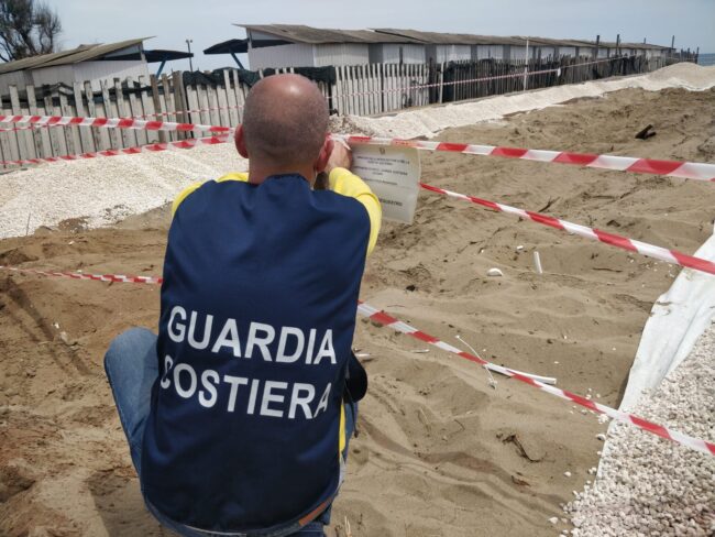 Sequestro alla Playa di Catania, due campi da paddle quasi realizzati ma senza autorizzazioni – DETTAGLI