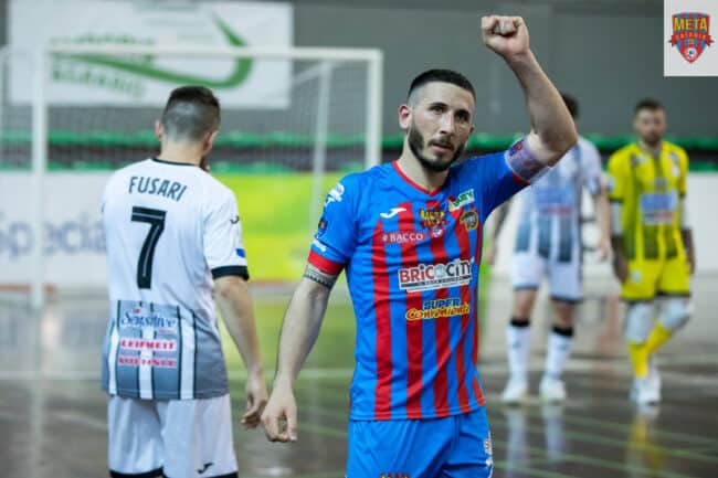 Futsal, via ai playoff scudetto per la Meta Catania Bricocity: gara 1 contro Acqua&Sapone