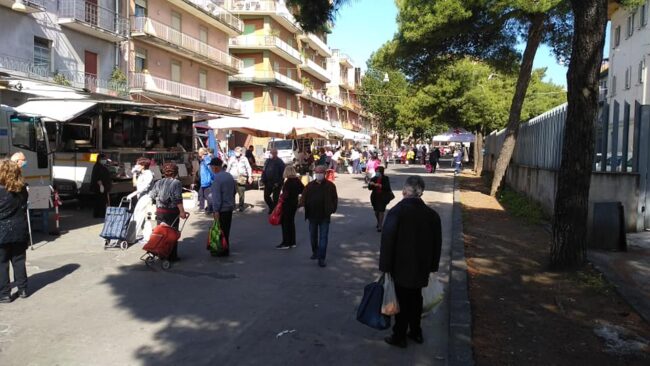 Coronavirus Sicilia, nel Catanese sì ai mercati anche nei giorni festivi: i DETTAGLI