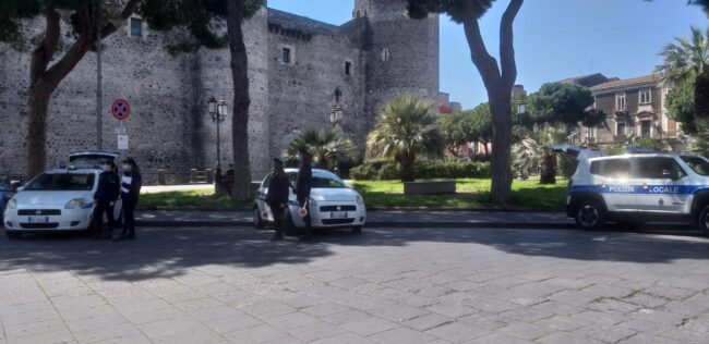 Catania, tra posti di blocco e controlli al traffico: 292 verbali redatti, 64 sequestri e 89 fermi