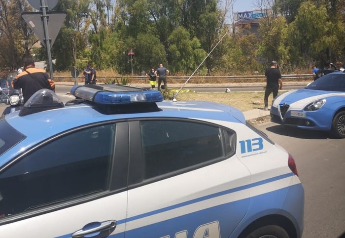Incidente mortale in viale della Regione Siciliana, due vittime in impatto auto-scooter
