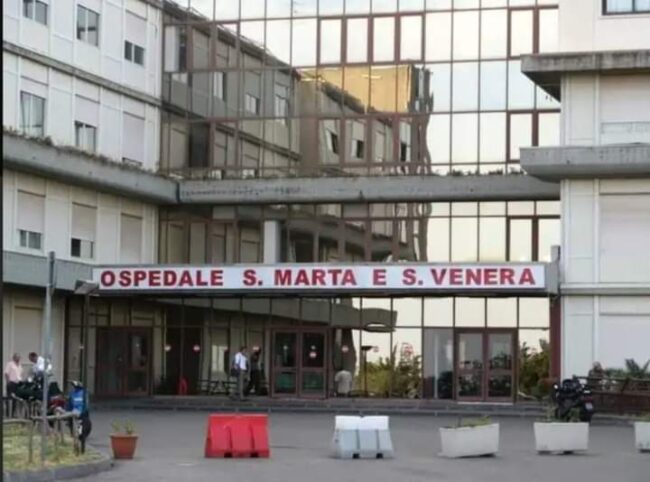 Ospedale Acireale, riapertura dei reparti: fissato incontro tra Direzione ASP e “Comitato libero ospedale di Acireale”