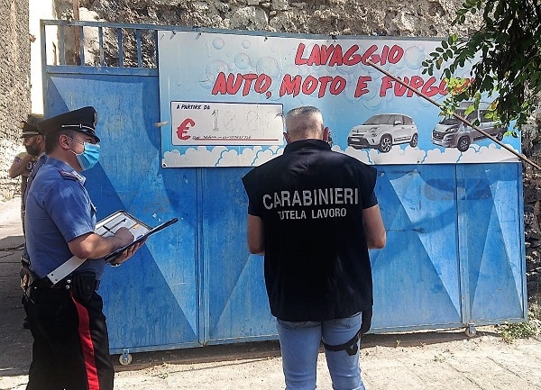 Catania, contrasto dell’illegalità a San Cristoforo: tre persone denunciate, 41 mezzi controllati