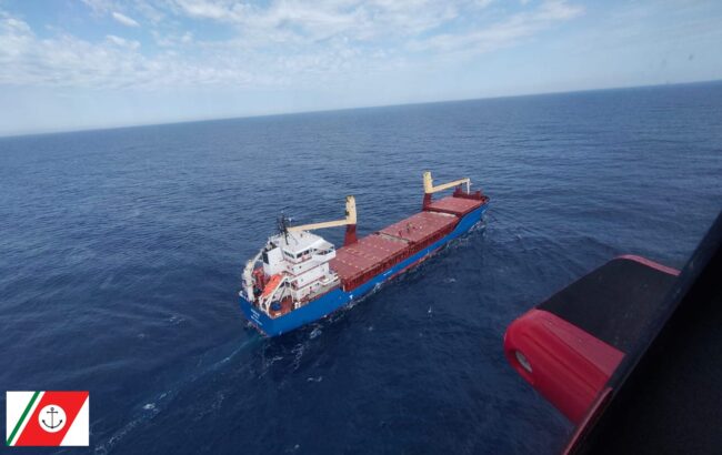 Infarto a bordo della nave, marittimo russo soccorso dalla Guardia Costiera di Catania