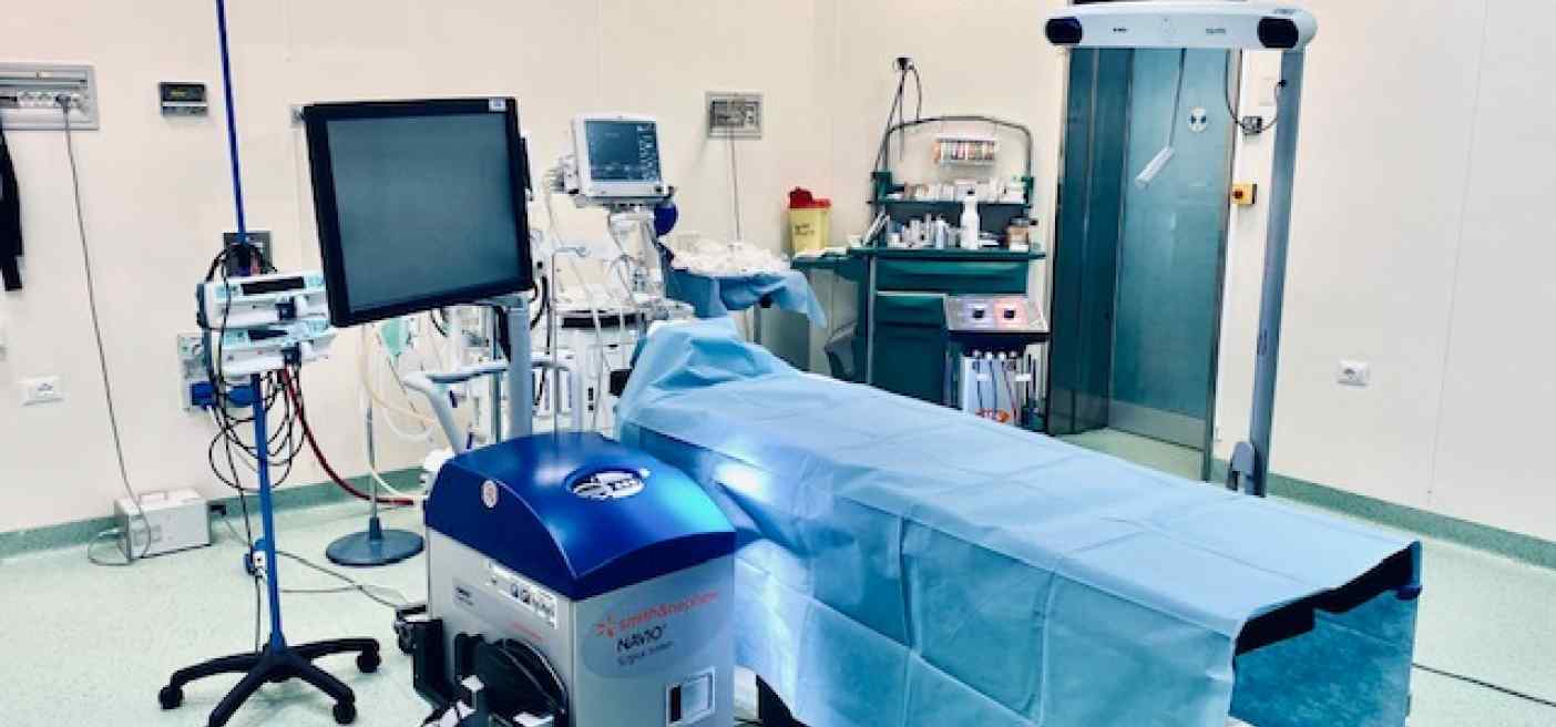 Chirurgia ortopedica: al Policlinico di Palermo il ginocchio si tratta con il robot Navio