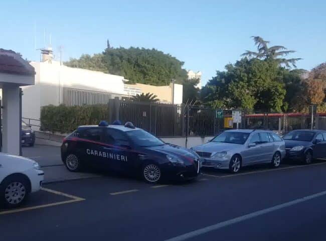 Covid Messina, controlli a tappeto dei carabinieri: due persone denunciate, sanzioni per un’attività
