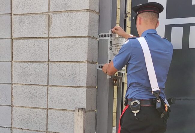 Serata con oltre 200 persone organizzata abusivamente: chiuso locale e sanzionati organizzatori