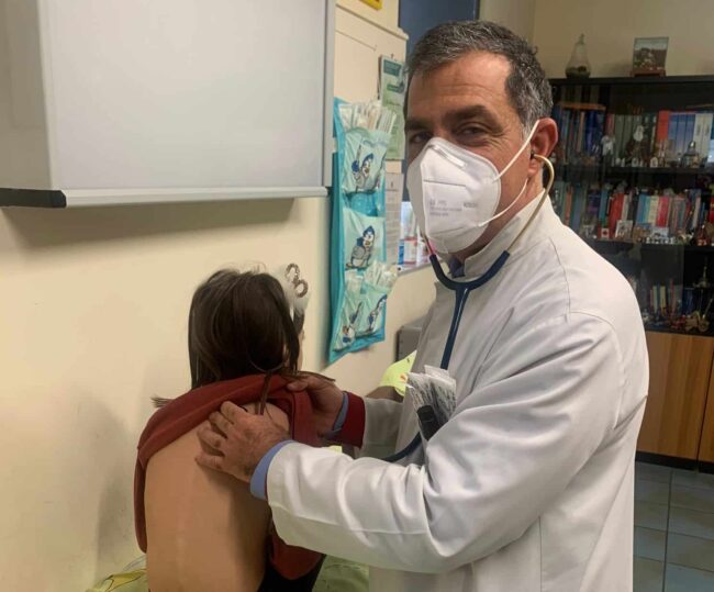 Lo chiedo al pediatra: “I vaccini nei primi anni di vita del bambino”. I consigli del dottor Sinatra