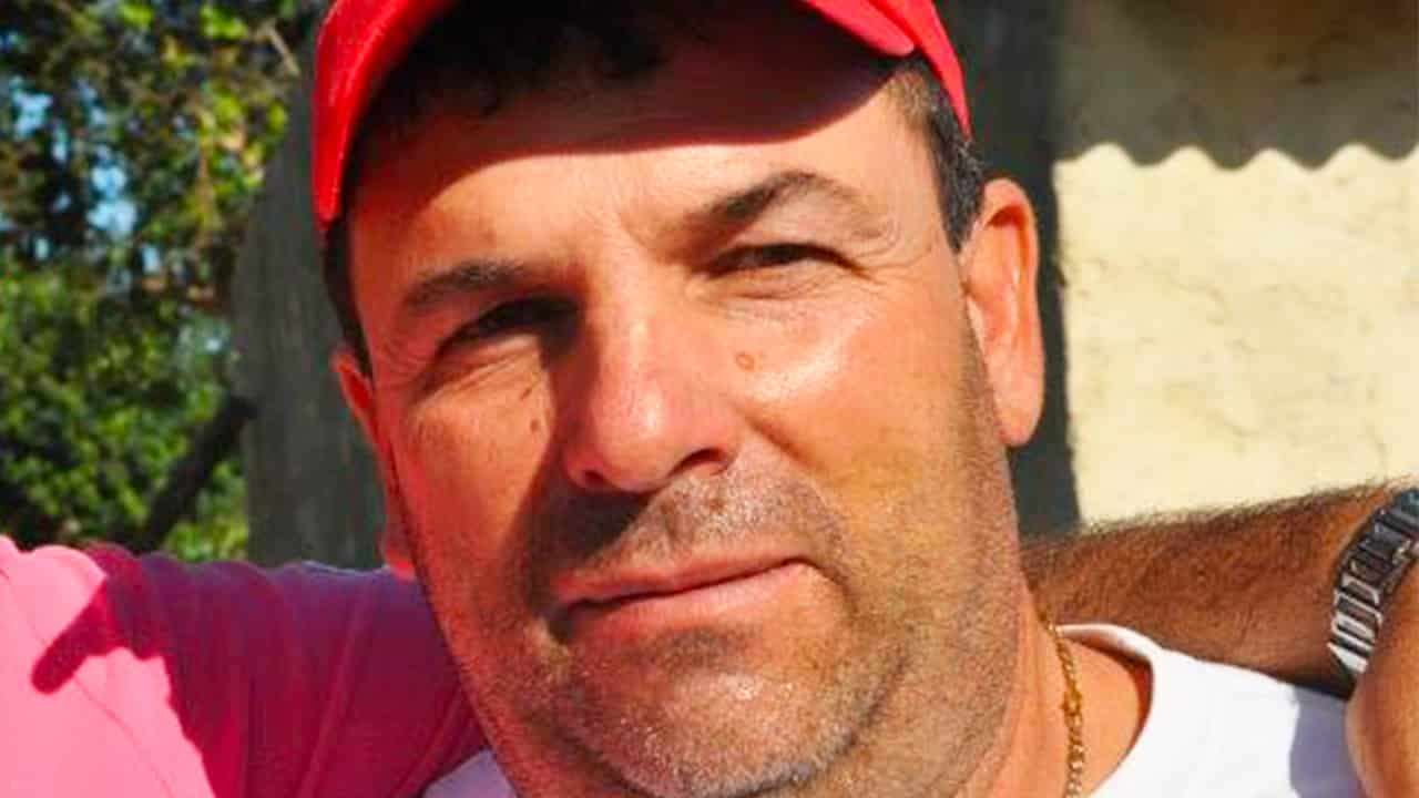 Ippica siciliana a lutto, malore alla guida: Armando Di Benedetto si schianta contro un muro e muore