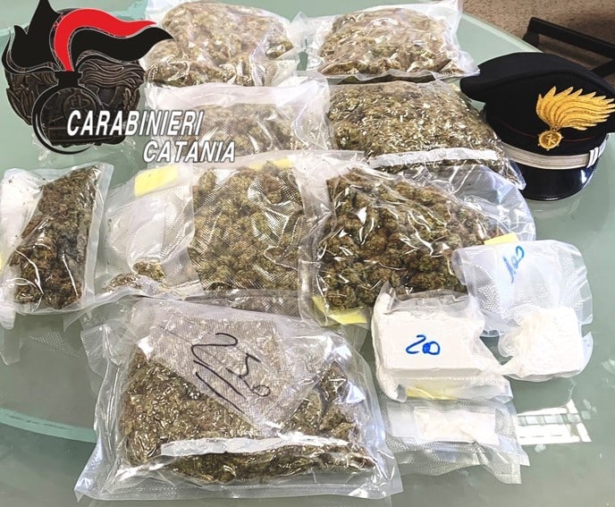 Cocaina, marijuana e materiale per il confezionamento nel garage: si aprono le porte del carcere per Andrea Florio