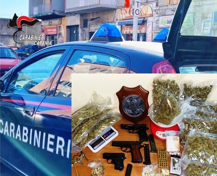 Catania: le armi nel garage, la cocaina negli slip e i soldi falsi in casa. Arrestato 39enne catanese