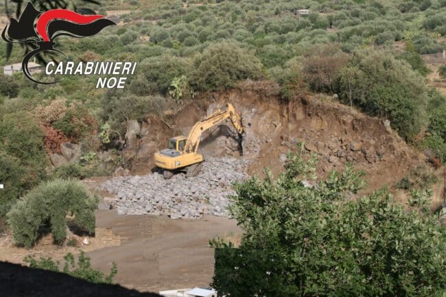 Abusivismo nel Catanese, sequestrata cava di basalto lavico: ecco dove e i dettagli