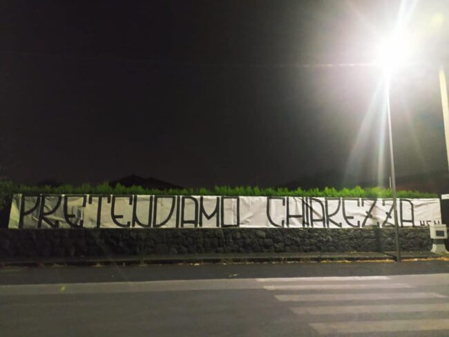 Calcio Catania, ultras senza più pazienza: “Pretendiamo chiarezza”, appare striscione a Torre del Grifo