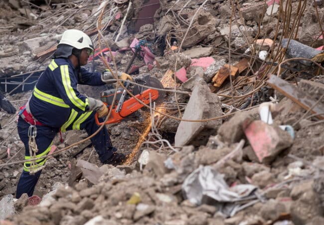 Haiti, si aggrava il bilancio del terremoto: oltre 2mila le vittime, si cerca ancora tra le macerie