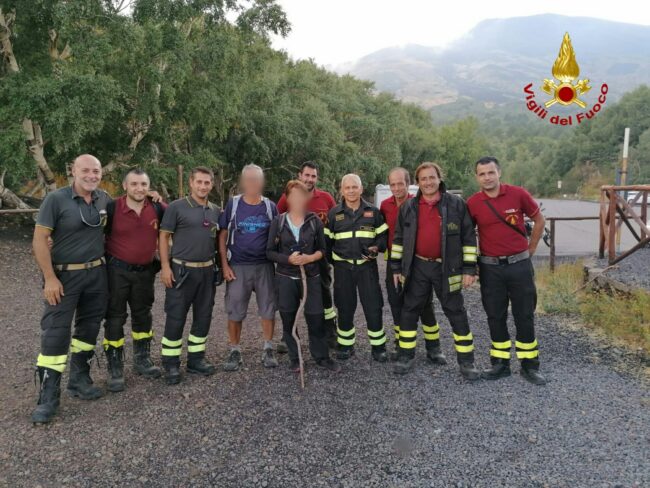 Coppia di turisti francesi si perde sull’Etna, ritrovati sani e salvi
