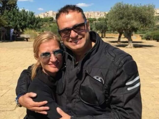 È morta Giusy Bruzzese, la moglie del carabiniere Silvestro Romeo: vittime della strada, oggi i funerali