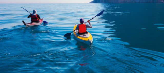 Clandestini finti “atleti” approdano a Pantelleria con un Kayak: arrestati, a loro carico diversi divieti di reingresso