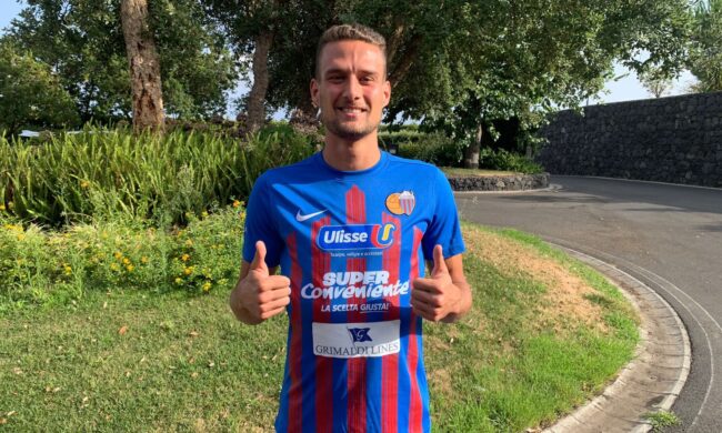 Calcio Catania, Ropolo firma per un anno: “Ho accettato subito, grazie per la fiducia”