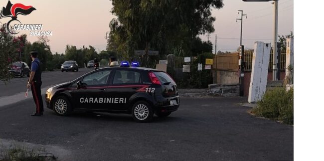Beccato “a spasso” per la città ma era ai domiciliari: arrestato 28enne per evasione