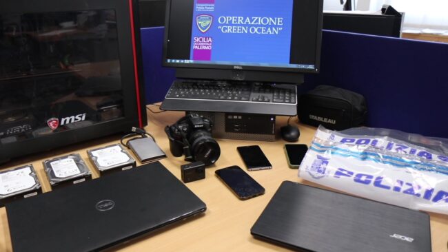 Pedopornografia online, si scambiavano le immagini di neonati violentati: arresti e denunce in Sicilia – VIDEO