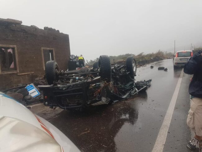 Tromba d’aria a Pantelleria, i funerali delle vittime: l’ultimo saluto al pompiere Giovanni Errera e Francesco Valenza