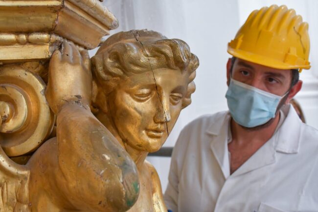 Sant’Agata, la candelora dei Panettieri si rifà il look: in corso il restyling a San Nicolò l’Arena