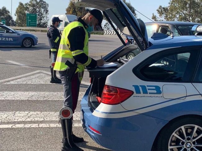 Operazione Polizia di Stato nel Catanese: violazioni del codice stradale