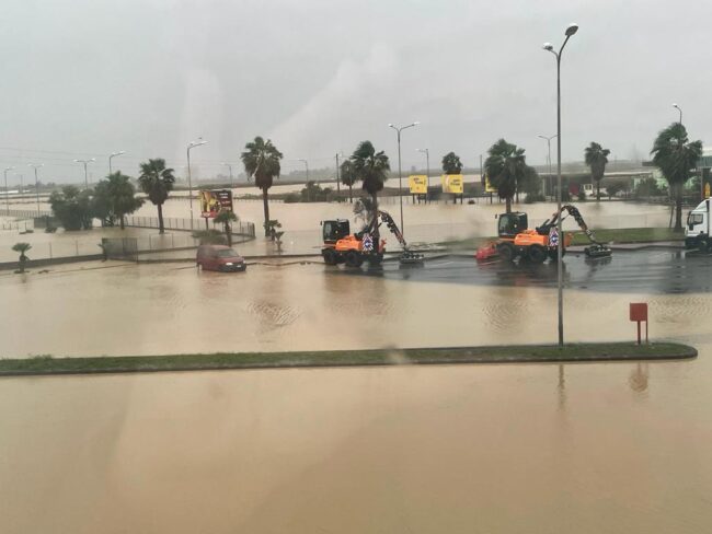 Emergenza maltempo a Catania, arrivano i “rinforzi”: dal Salento squadra specializzata di vigili del fuoco
