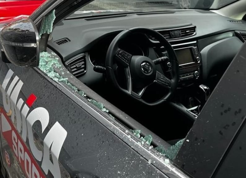 Intimidazione a Unica Sport, danneggiato finestrino auto. USSI e Calcio Catania: “Massima solidarietà”