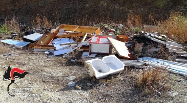 Agrigento, sequestrata discarica abusiva contenente eternit