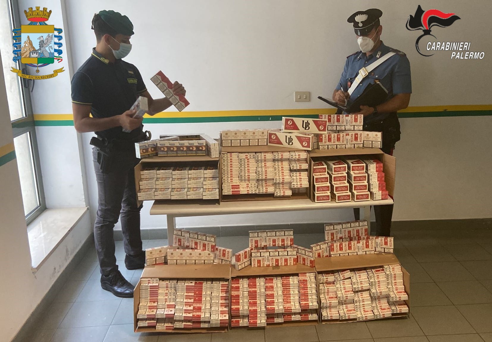 Beccato con le sigarette di contrabbando, 43enne arrestato dalla Guardia di Finanza: disposti i domiciliari