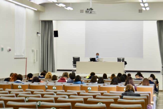 Università, nuova scadenza per i corsi di laurea a numero non programmato e agevolazioni per gli studenti dell’ateneo
