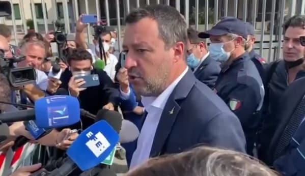 Salvini a Palermo prova a ricucire lo strappo nel centrodestra: “Serve un candidato e non quattro”