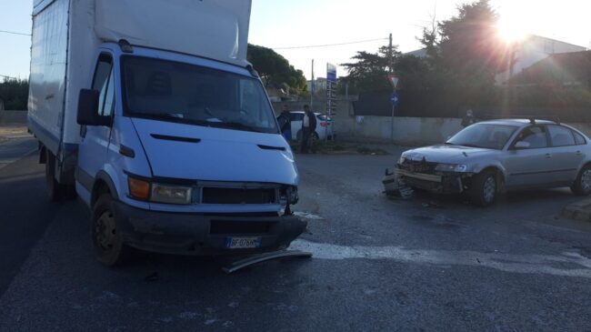 Incidente in direzione Santa Croce Camerina, carambola tra auto