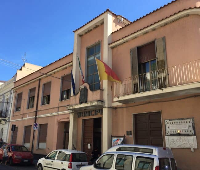 Campagna vaccinale in Sicilia: si lavora per hub vaccinale a Calatabiano