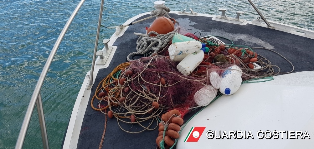 Catania, pesca illegale nella riserva delle isole dei Ciclopi: una minaccia per la salvaguardia dell’ecosistema marino