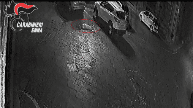 Accusati di rissa finiscono in manette tre giovani di Piazza Armerina