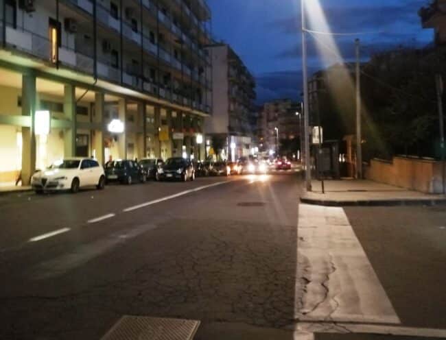 Catania, nuova segnaletica orizzontale in via Torino. Paolo Ferrara: “Ora traffico alleggerito”
