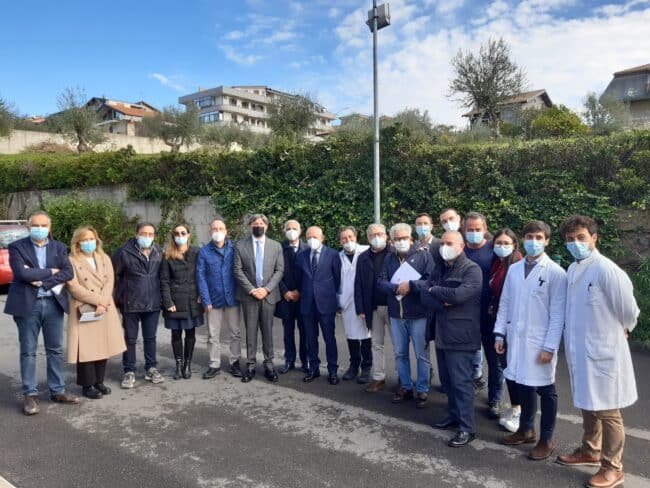 Catania, somministrati 750 terze dosi: “Il vaccino protegge noi e le persone che ci stanno accanto”