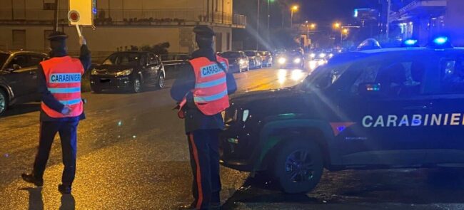 Controlli e denunce nelle zone del Messinese, tra spaccio e stato di ebbrezza