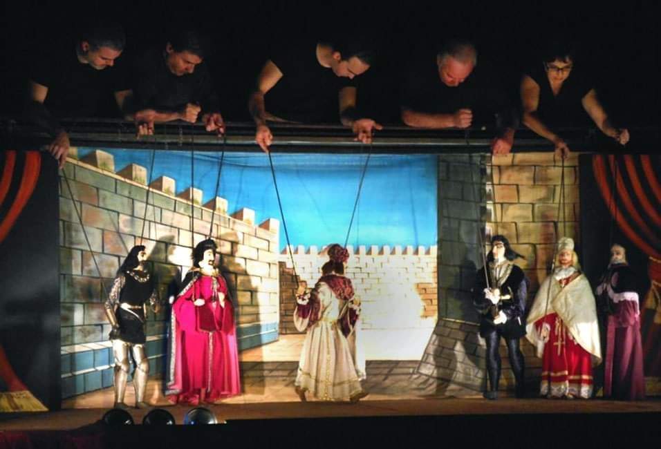Al Teatro L’Istrione applausi per  “Riccardo III” la tragedia shakespeariana interpretata dalla Marionettistica dei Fratelli Napoli