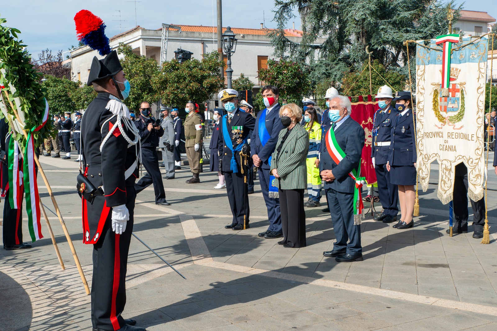 Celebrate l’Unità d’Italia e le Forze Armate a Catania e Trecastagni. Il prefetto: “La grandezza di una nazione si fonda su ideali di giustizia, libertà e pace”