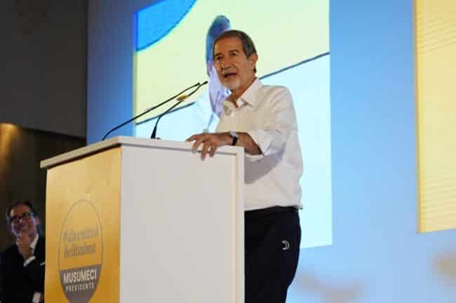 Musumeci si rilancia come leader del centrodestra in Sicilia: vuole essere lui il candidato alle regionali