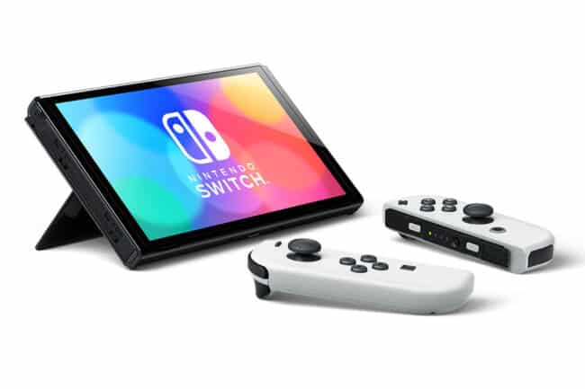 Nintendo Switch OLED: bene ma non benissimo