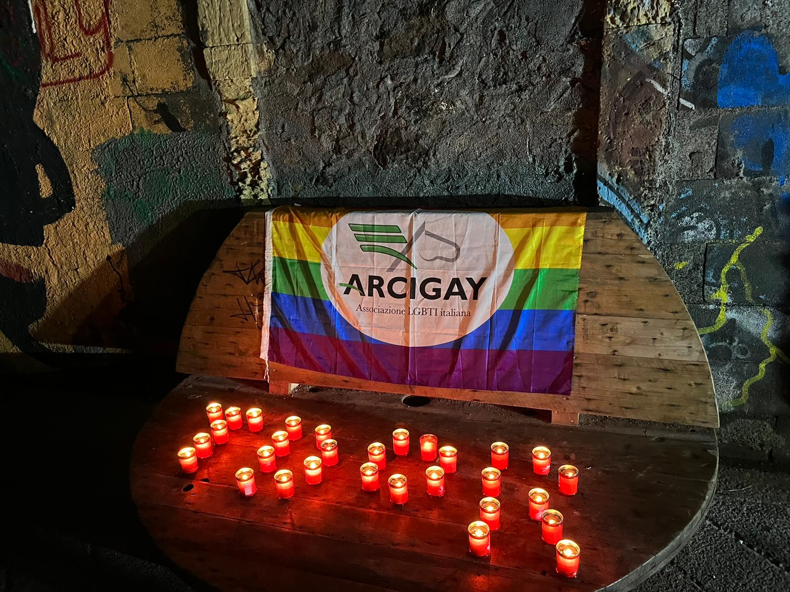 Giornata mondiale dei Transgender, fiaccolata a San Berillo. Arcigay Catania: “Non smetteremo di combattere”