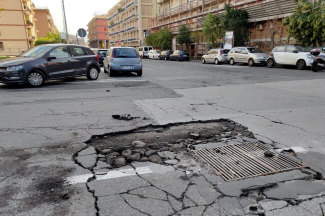 Emergenza Buche nel municipio di “Borgo-Sanzio”