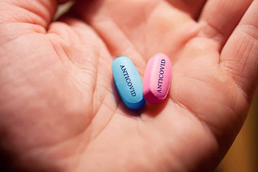 Molnupiravir, arriva la pillola anti-Covid: ecco come funziona e a chi è destinata