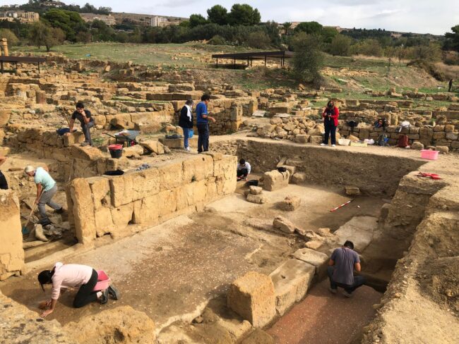 Valle dei Templi, scoperte due fantastiche fornaci per la produzione di ceramica