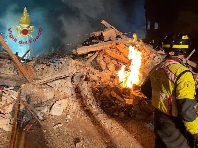 Tragedia di Ravanusa, venerdì i funerali delle 9 vittime? Si cerca luogo per le esequie