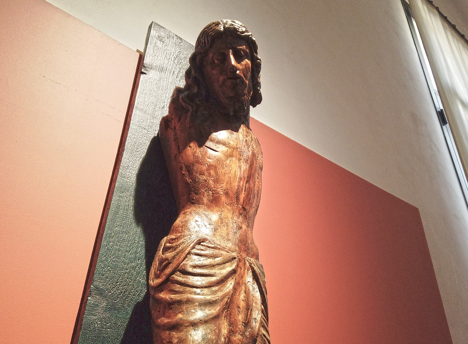 Esposto il Crocifisso senza arti al museo diocesano di Mazara del Vallo